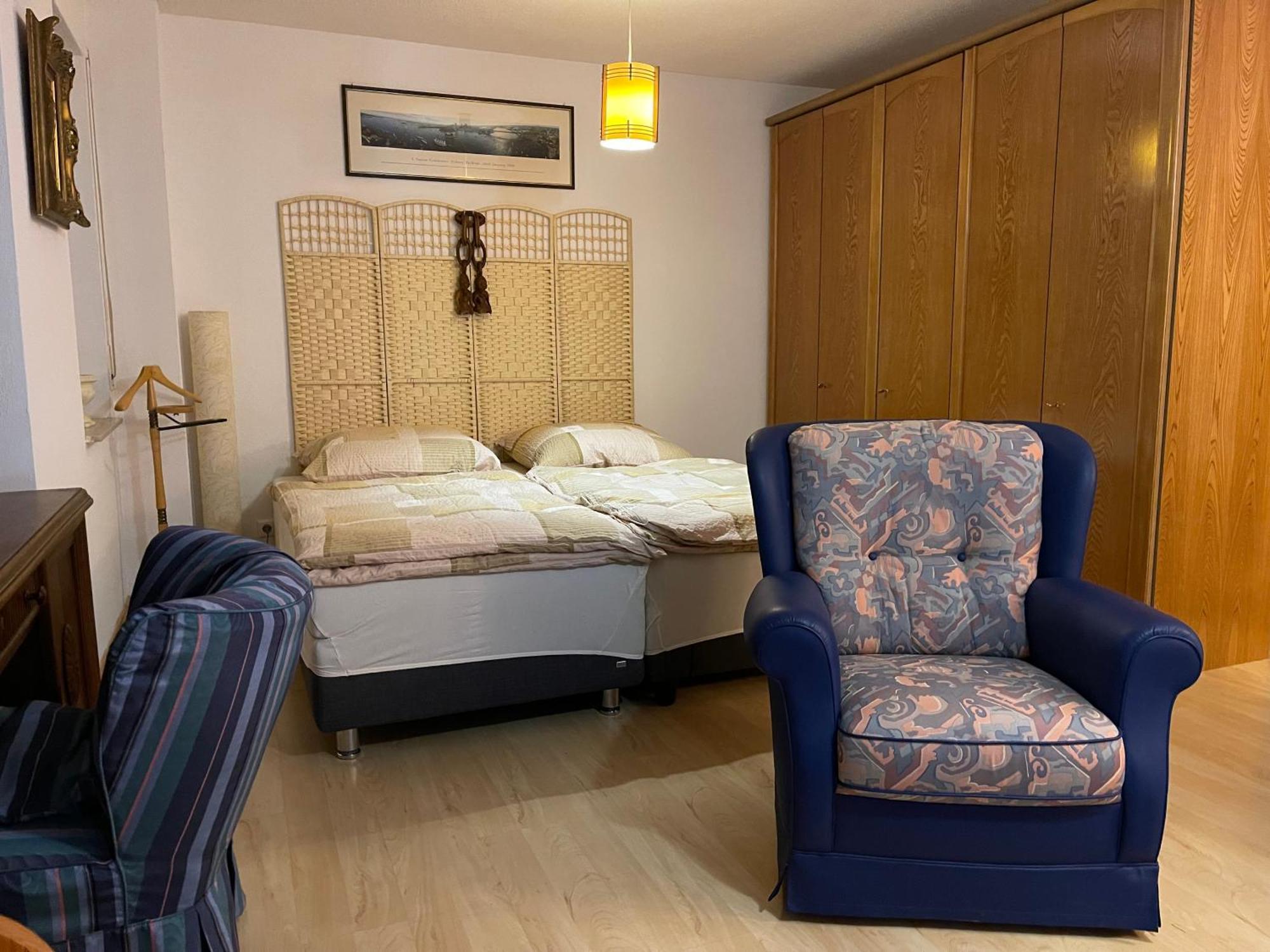 Wunderschoenes Apartment Im Zentrum Goldstadt Pforzheim Esterno foto